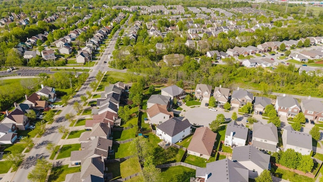 drone / aerial view featuring a residential view