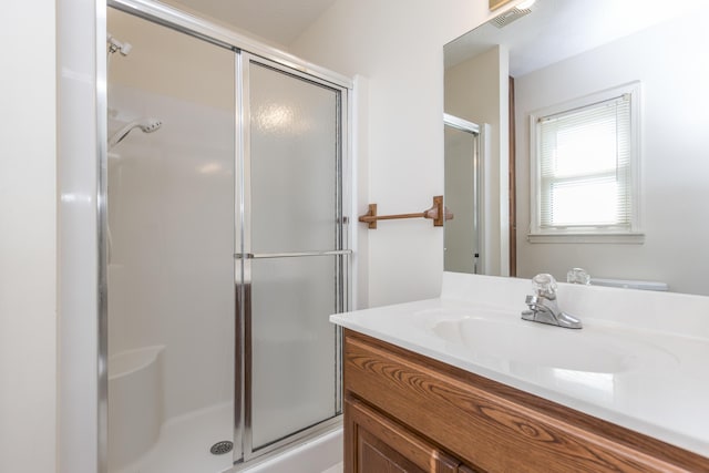 122 Barker Way, Lancaster, KY 40444 - bathroom featuring a stall shower and vanity