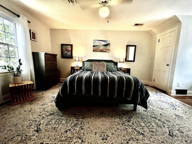 847 W Lexington Ave, Danville, KY 40422 - bedroom with visible vents, baseboards, and ceiling fan