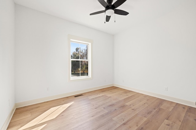 35 Valley Pointe Dr, Somerset, KY 42501 - empty room featuring visible vents, ceiling fan, light wood finished floors, and baseboards