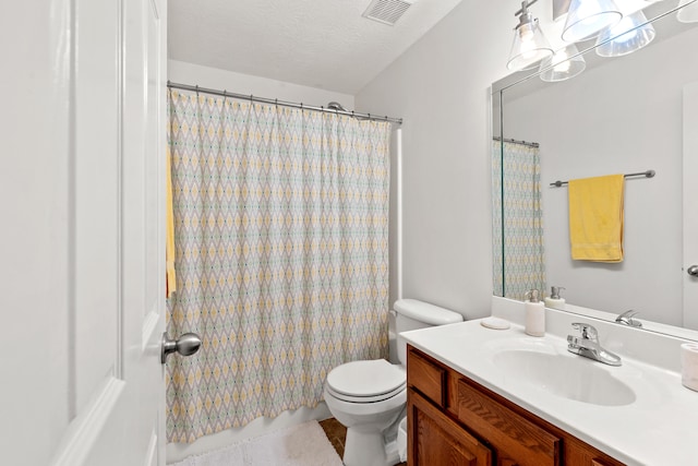 full bath featuring tile patterned floors, visible vents, toilet, and vanity
