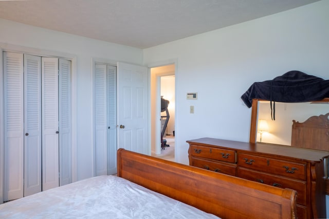 138 Hackett Pike, Richmond, KY 40475 - bedroom with multiple closets