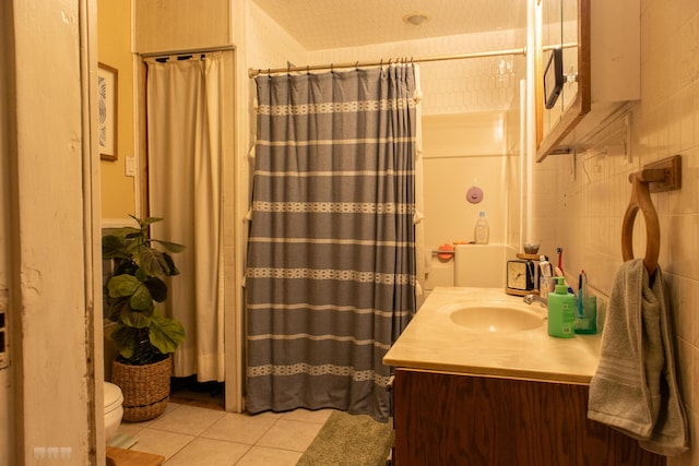 1770 Millersburg-Cynthiana Rd, Paris, KY 40361 - full bath with tile patterned floors, a shower with shower curtain, toilet, and vanity