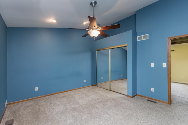 420 Stonehedge Pl, Lexington, KY 40517 - unfurnished bedroom featuring carpet flooring, baseboards, visible vents, and a closet