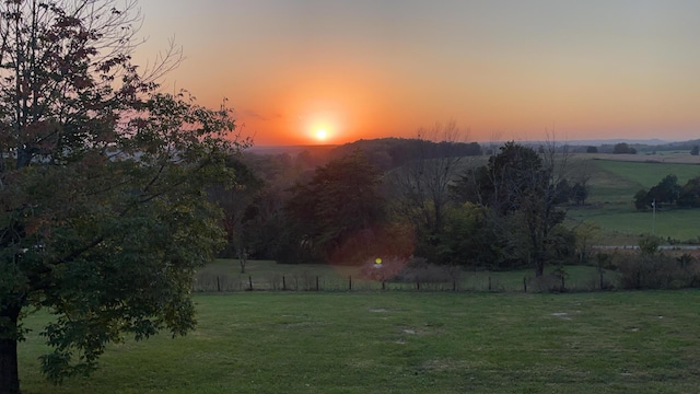 91 Barnett Rd, Brodhead, KY 40409 - view of yard featuring fence and a rural view