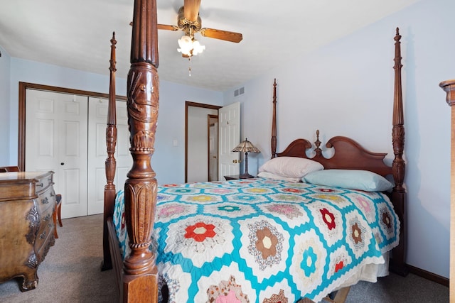 bedroom featuring carpet floors, a ceiling fan, visible vents, and a closet