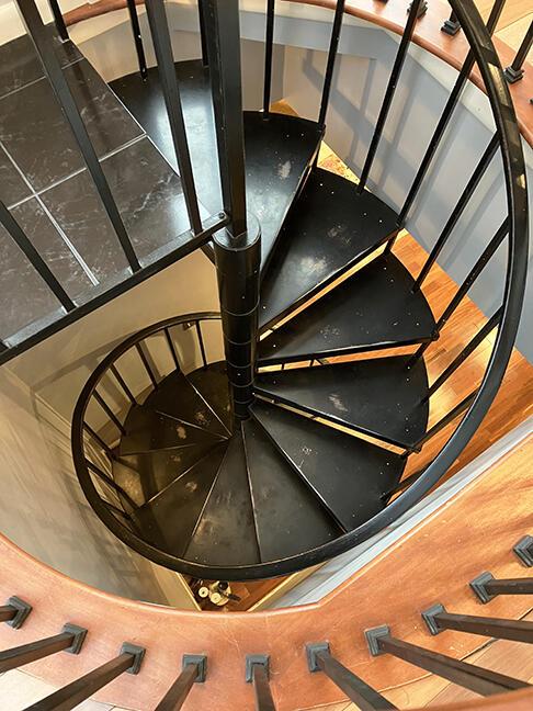 3426 Pepperhill Rd, Lexington, KY 40502 - view of stairs