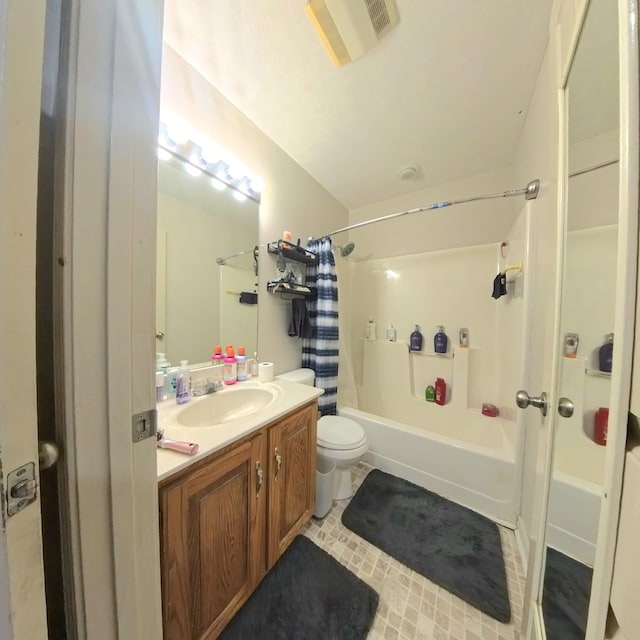 17 Jessica Way, Stanford, KY 40484 - bathroom featuring shower / tub combo, toilet, vanity, and tile patterned flooring