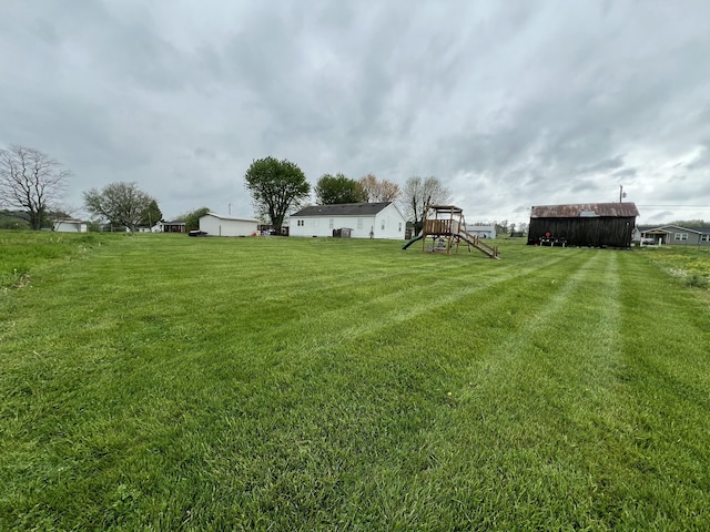 view of yard featuring a playground