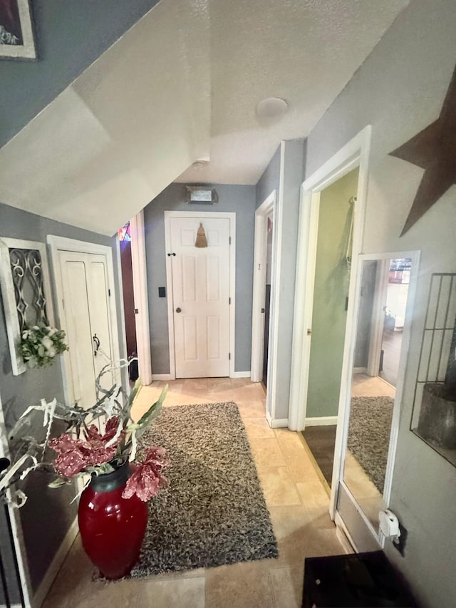 68 Red Witt Rd, Williamsburg, KY 40769 - hallway featuring lofted ceiling