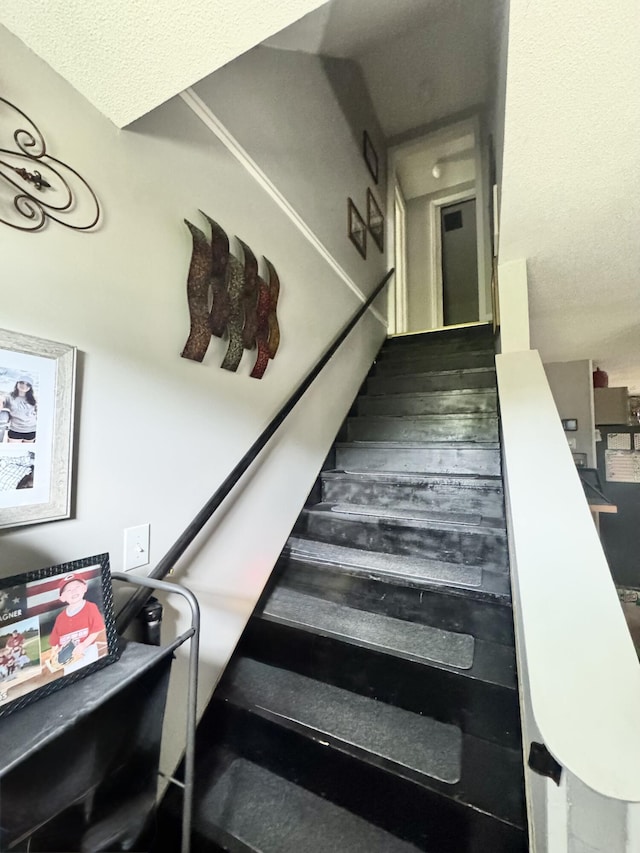 68 Red Witt Rd, Williamsburg, KY 40769 - view of stairway