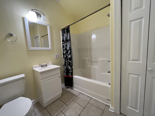 245 Cedar Grove Rd, Irvine, KY 40336 - full bathroom featuring toilet, vanity, shower / tub combo with curtain, tile patterned flooring, and baseboards
