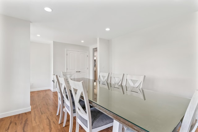1144 Crenshaw Ln, Nicholasville, KY 40356 - dining space featuring wood finished floors, baseboards, and recessed lighting