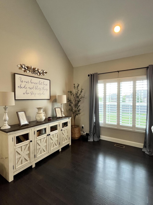 1500 Chardonnay Way, Berea, KY 40403 - sitting room featuring dark wood-type flooring, high vaulted ceiling, and recessed lighting