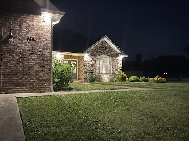 1500 Chardonnay Way, Berea, KY 40403 - view of front of property with a lawn and stone siding