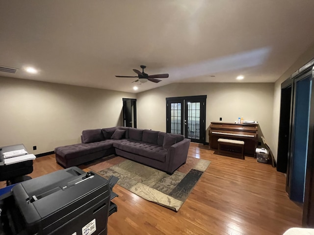 45 Pine Crest Rd, Lancaster, KY 40444 - living room featuring recessed lighting, a ceiling fan, light wood finished floors, and vaulted ceiling