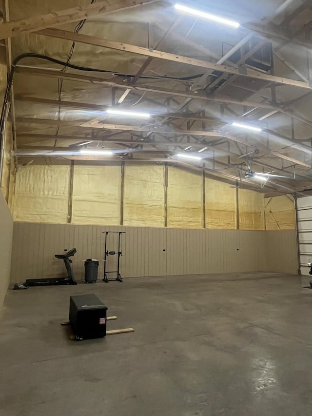 45 Pine Crest Rd, Lancaster, KY 40444 - view of garage
