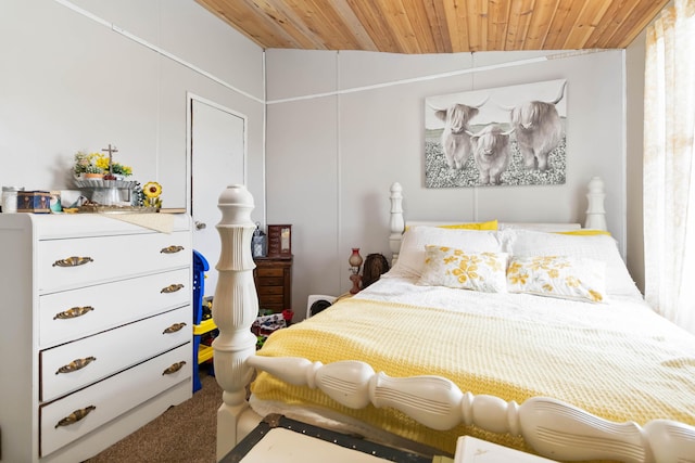 2805 W W Ridge Rd, Eubank, KY 42567 - carpeted bedroom featuring wooden ceiling and lofted ceiling