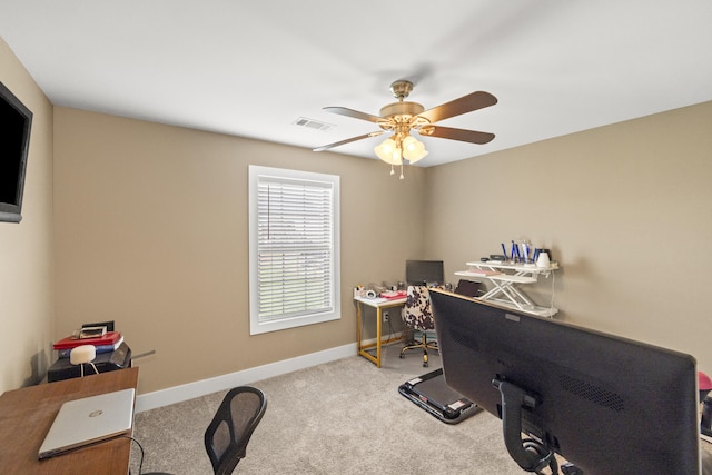 901 Auckland Ave, Richmond, KY 40475 - carpeted office with ceiling fan and baseboards