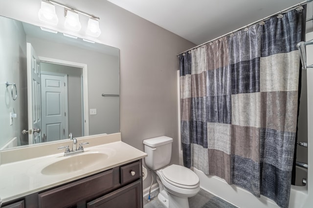 165 Meridian Way, Richmond, KY 40475 - bathroom featuring vanity, toilet, and shower / tub combo with curtain