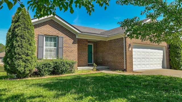 165 Meridian Way, Richmond, KY 40475 - single story home featuring an attached garage, driveway, a front lawn, and brick siding