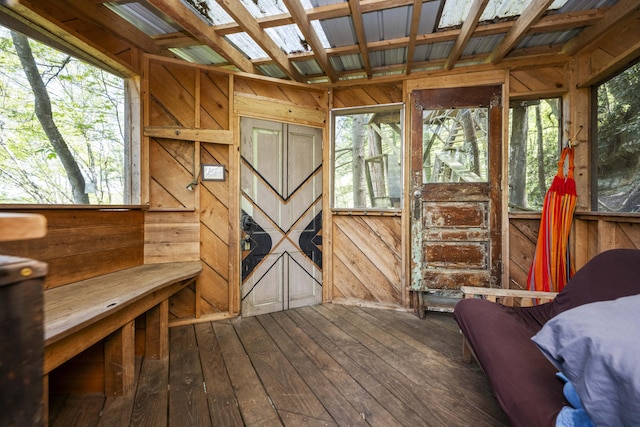 view of sunroom / solarium