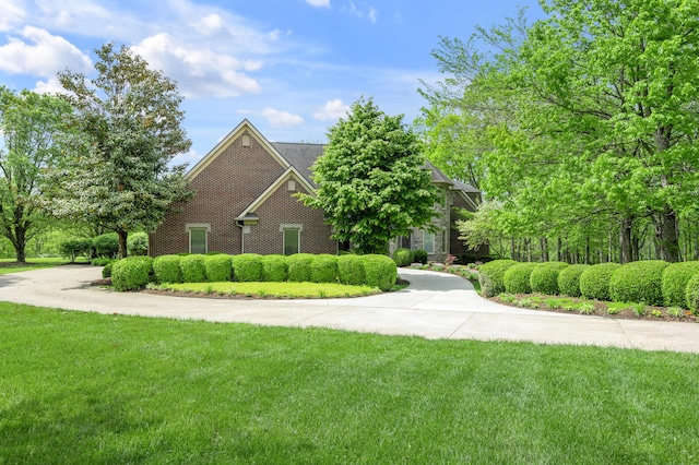 exterior space featuring a yard