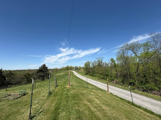 980 Persimmon Ridge Rd, Carlisle, KY 40311 - surrounding community featuring a yard
