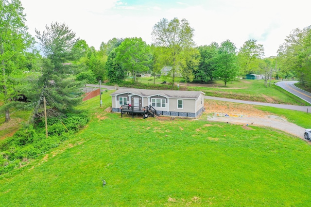 6989 W Laurel Rd, London, KY 40741 - view of front of house with a front yard