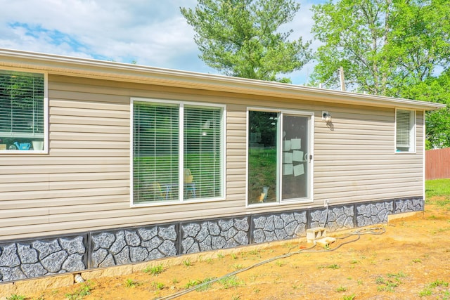 6989 W Laurel Rd, London, KY 40741 - view of home's exterior