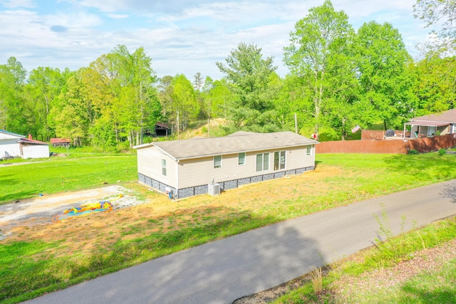 6989 W Laurel Rd, London, KY 40741 - drone / aerial view