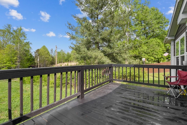 6989 W Laurel Rd, London, KY 40741 - view of wooden terrace