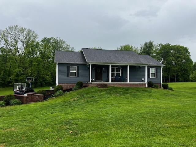 171 Elm Loop, Hustonville, KY 40437 - single story home featuring a porch and a front lawn