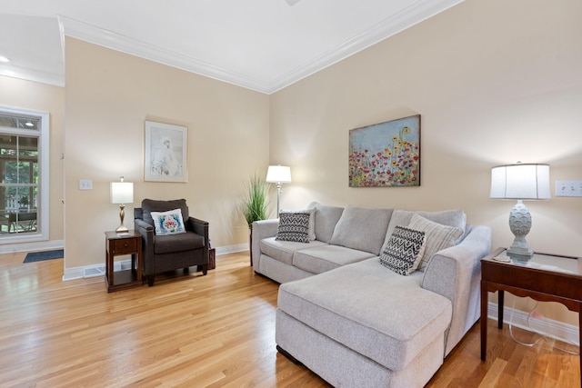 3283 Snaffle Rd, Lexington, KY 40513 - living room featuring crown molding, light wood-type flooring, and baseboards