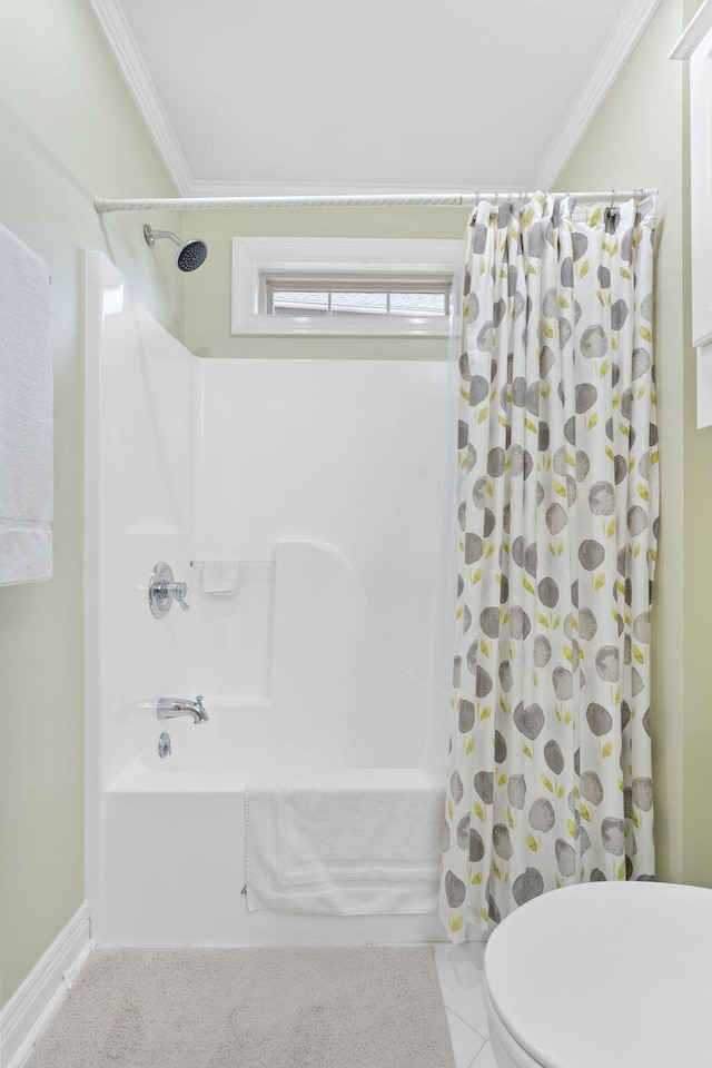 3283 Snaffle Rd, Lexington, KY 40513 - bathroom featuring crown molding, shower / bathtub combination with curtain, and toilet