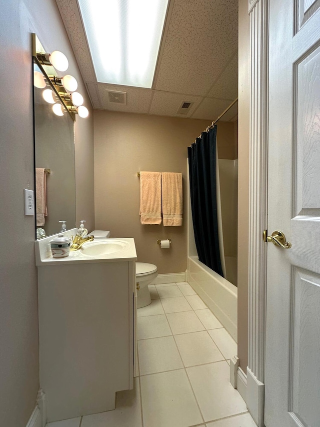 101 Wildwood Dr, Somerset, KY 42503 - bathroom featuring vanity, toilet, tile patterned floors, shower / bath combination with curtain, and visible vents