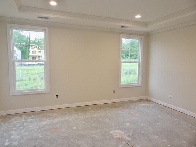 4165 Meadowlark Ln, Lexington, KY 40509 - empty room featuring plenty of natural light, a raised ceiling, baseboards, and recessed lighting