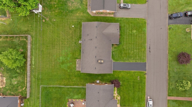 136 Pin Oak Dr, Lancaster, KY 40444 - bird's eye view