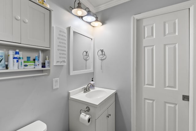 220 Garden Ave, Stanford, KY 40484 - half bath with crown molding, toilet, and vanity
