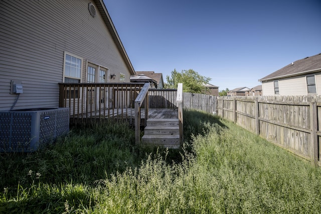 108 Sturbridge Ln, Winchester, KY 40391 - view of yard with central AC and a wooden deck