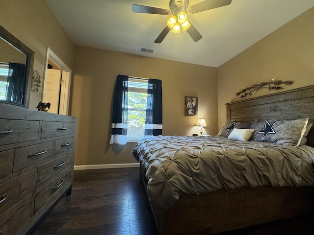 310 W Chestnut St, Nicholasville, KY 40356 - bedroom featuring dark wood-type flooring, baseboards, and ceiling fan