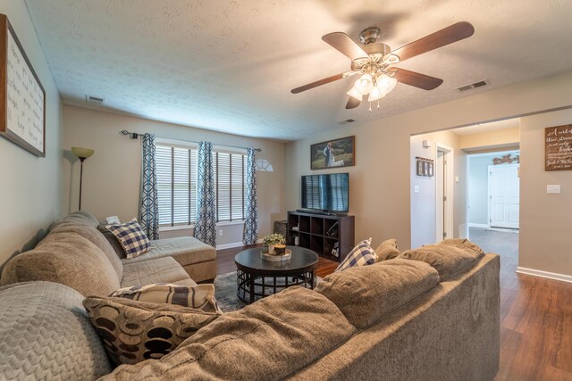 605 Coleman Dr, Berea, KY 40403 - living room with ceiling fan, baseboards, visible vents, and dark wood finished floors