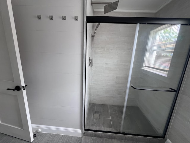 422 Wilderness Rd, Middlesboro, KY 40965 - full bathroom with a stall shower