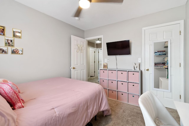 bedroom featuring carpet floors and a ceiling fan