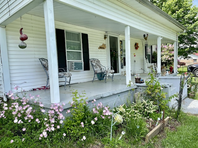 130 Branch Rd, Monticello, KY 42633 - exterior space featuring covered porch