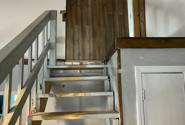 130 Branch Rd, Monticello, KY 42633 - view of stairway