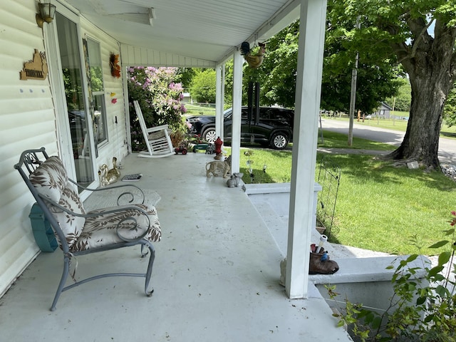 130 Branch Rd, Monticello, KY 42633 - view of patio / terrace with a porch