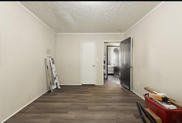 2745 Farris Branch Rd, Wallingford, KY 41093 - bedroom featuring a textured ceiling and wood finished floors