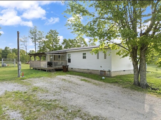 2745 Farris Branch Rd, Wallingford, KY 41093 - rear view of property featuring a wooden deck, crawl space, and a lawn