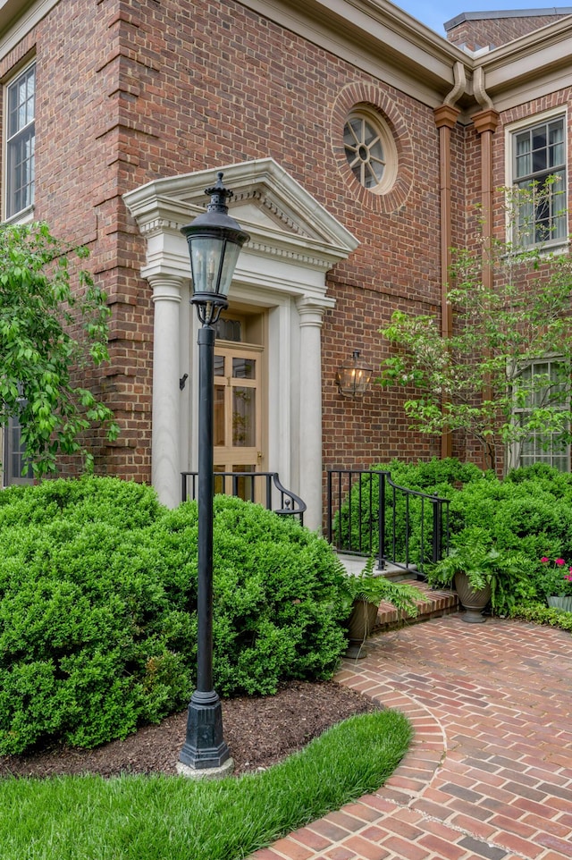 101 Idle Hour Dr Unit 1, Lexington, KY 40502 - entrance to property with brick siding